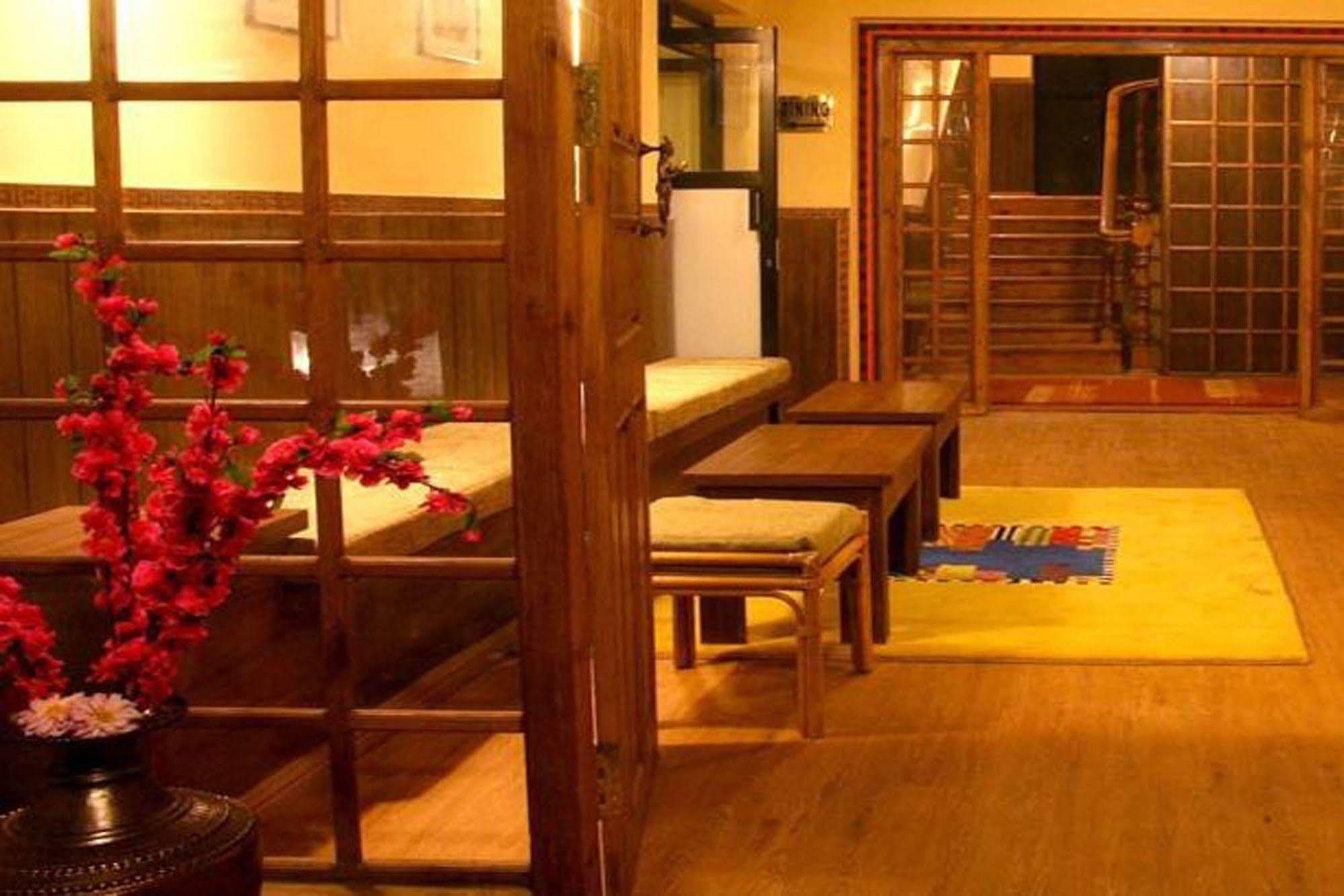 Mountain Lodges Of Nepal - Monjo Exterior photo