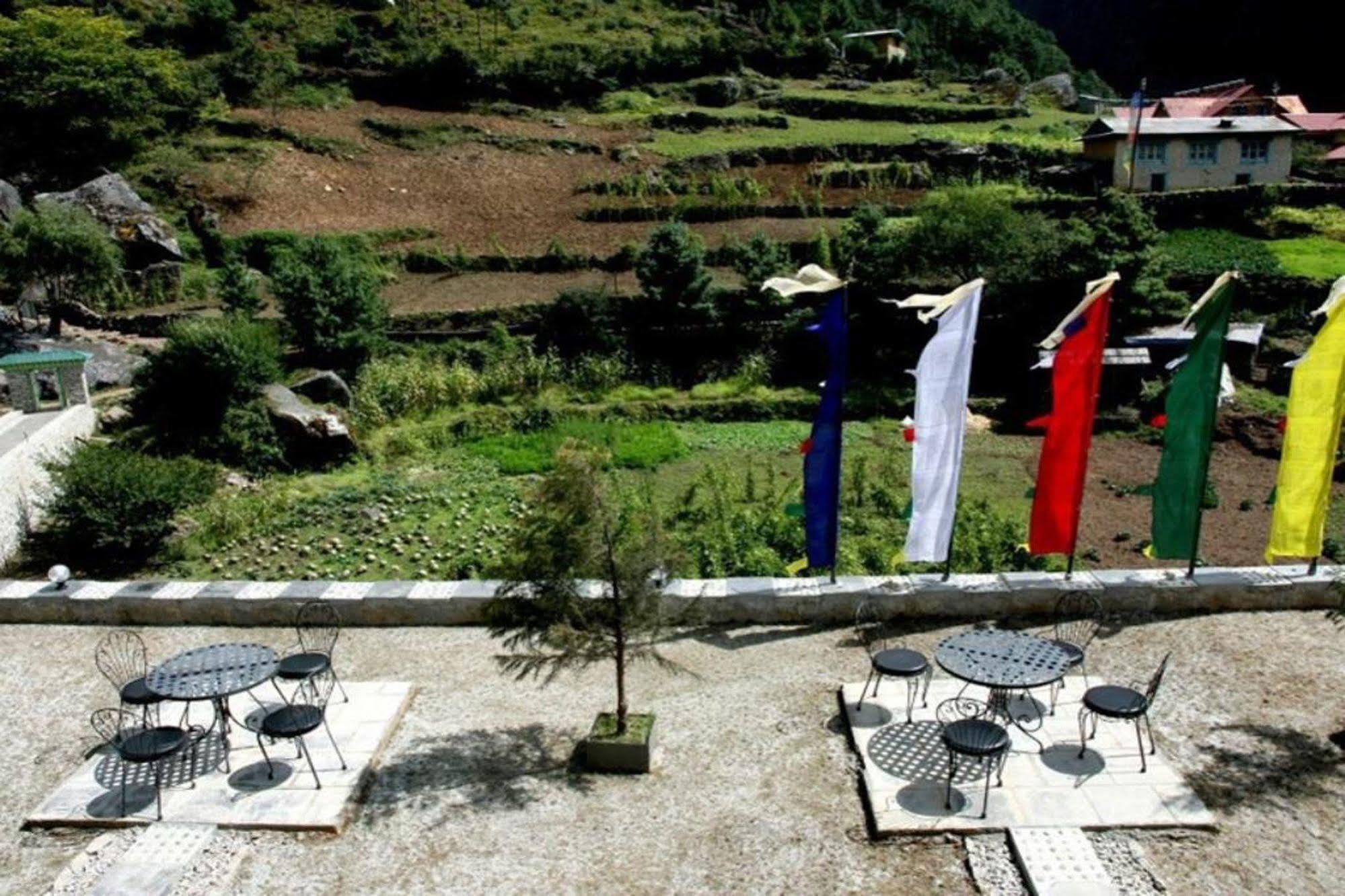 Mountain Lodges Of Nepal - Monjo Exterior photo